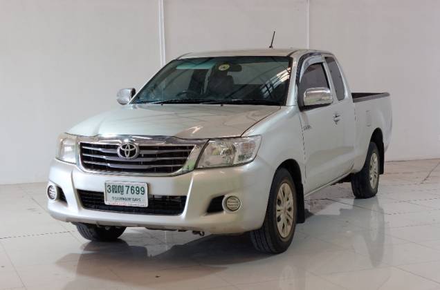 Hilux Vigo Champ Smart Cab 2.7 J MT