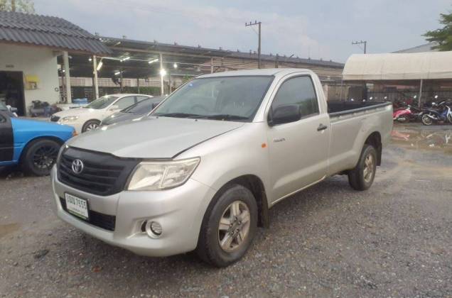 Hilux Vigo Champ 2.7 J (Single Cab) (Power) MT