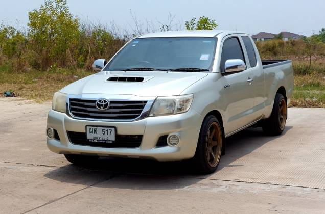 Hilux Vigo Champ Smart Cab 2.5 E MT