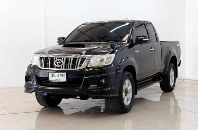 Hilux Vigo Champ Smart Cab 2.5 E VNT Prerunner (ABS) TRD Sportivo II AT