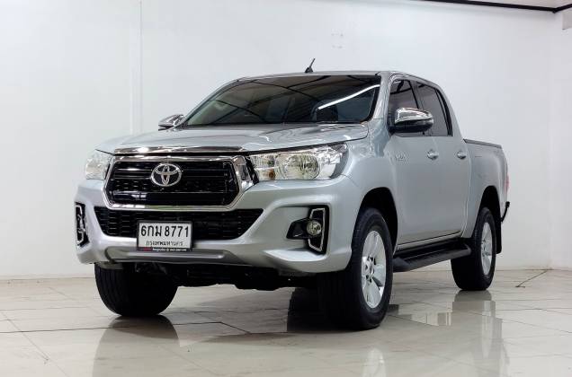 Hilux Revo Double Cab 2.4 E Prerunnr AT