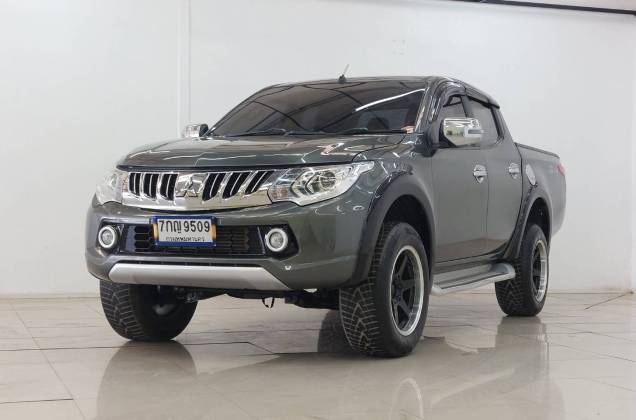 Triton All New Double Cab 2.4 GLS Plus (Navi) MT