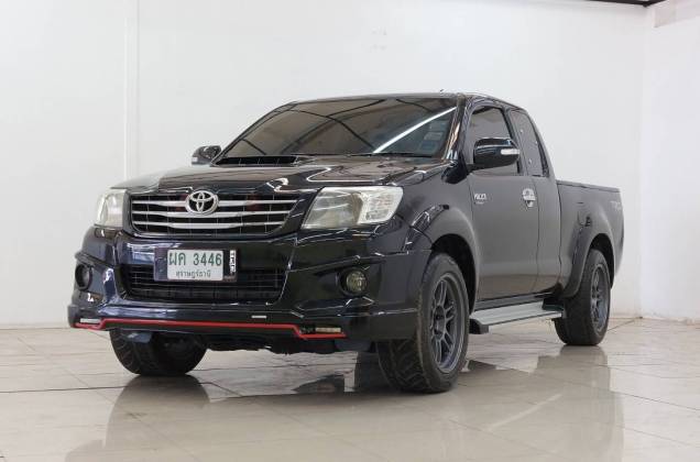 Hilux Vigo Champ Smart Cab 2.5 E VNT Prerunner (ABS) TRD Sportivo MT 