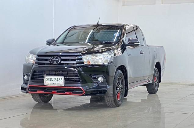 Hilux Revo Smart Cab 2.4 E (MY18) MT