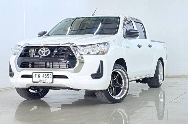Hilux Revo Double Cab 2.4 Entry Z Edition (MY20) MT