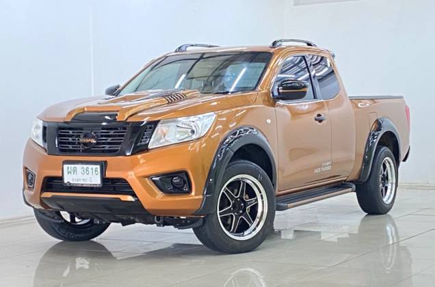 NP300 Navara King Cab 2.5 S MT