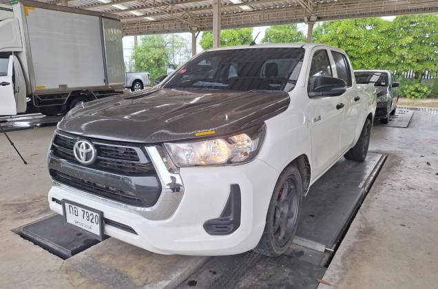 Hilux Revo Double Cab 2.4 Entry Z Edition (MY20) MT