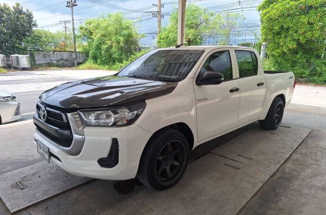 Hilux Revo Double Cab 2.4 Entry Z Edtry Z Edition (MY20) MT