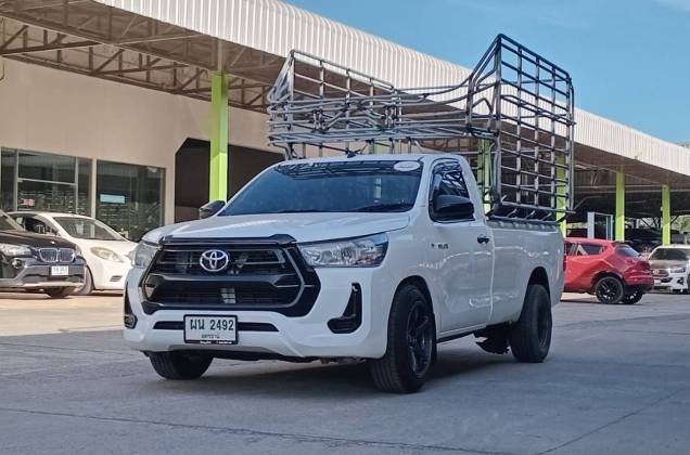 Hilux Revo 2.4 J Plus SWB Single Cab (MNC) MT