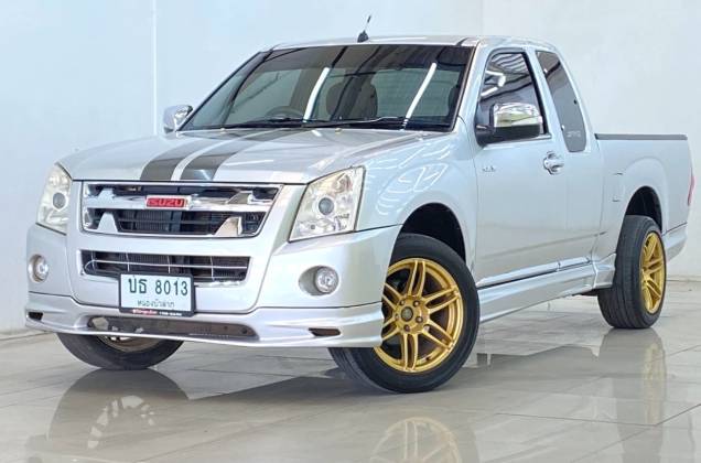 D-Max Spacecab SLX 2.5 i-TEQ Super Titanium Speed X-series MT