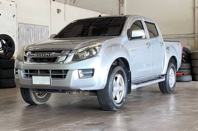 D-Max All New Cab-4 Hi-Lander 2.5 VGS Z DVD (Super Daylight) MT