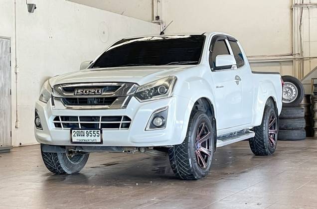 D-Max All New Blue Power Spacecab Hi-Lander 1.9 Ddi Z DVD (MNC) MT