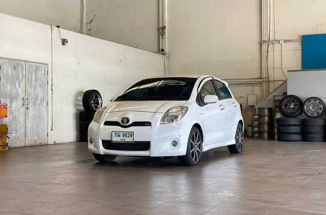 Yaris 1.5 RS AT