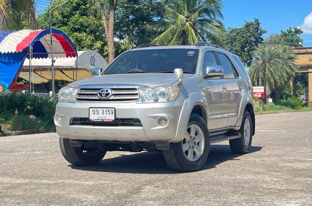 Fortuner 2.7 V 2WD (MNC) (LPG) AT