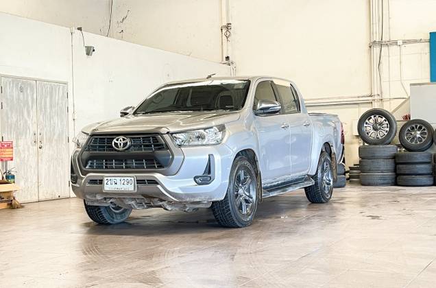 Hilux Revo Double Cab 2.4 Mid Prerunner (MY20) MT