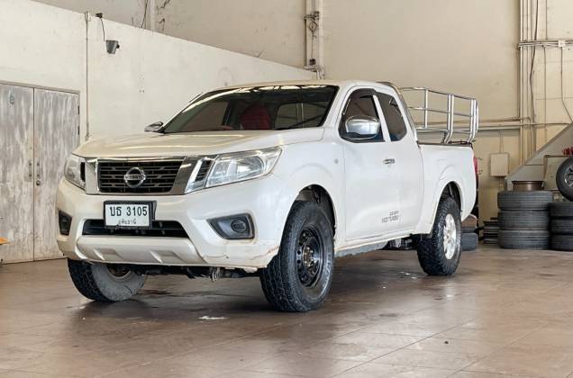 NP300 Navara King Cab 2.5 E MT
