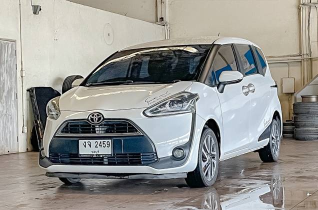 Sienta 1.5 V AT*