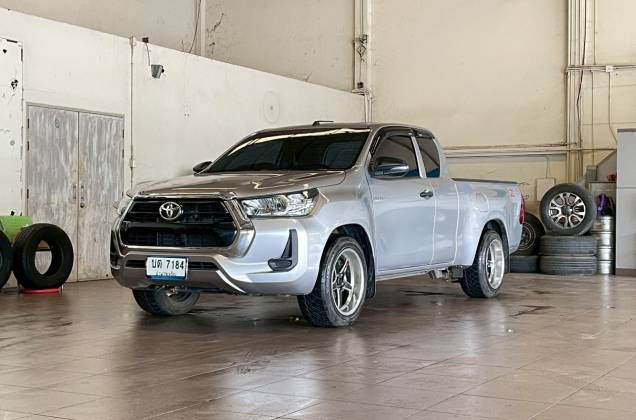 Hilux Revo Smart Cab 2.4 Entry Std Z Edition (MY20) MT*