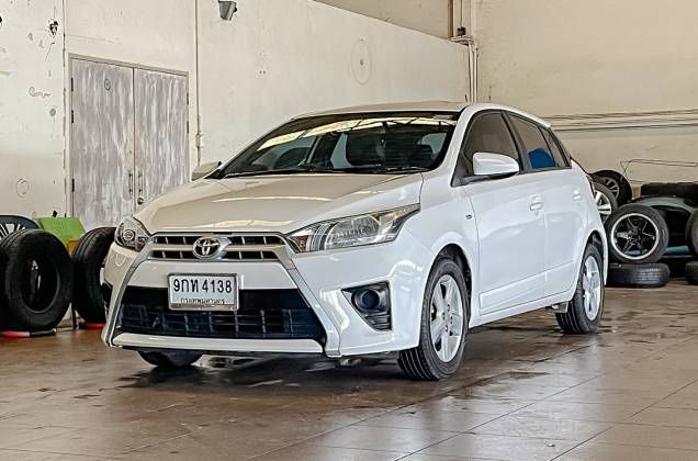 Yaris 1.2 E AT