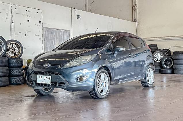 Fiesta 1.6 Sport+ ( Hatcnback) AT