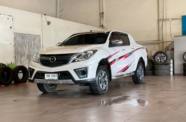 BT-50 Pro Double Cab 2.2 Hi-Racer Thunder MT