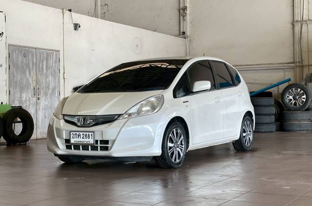 Jazz 1.3 Hybrid AT  ( Hatchback )