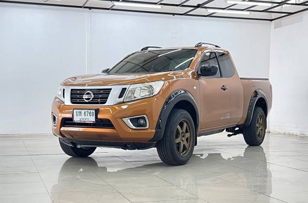 NP300 Navara King Cab 2.5 S MT