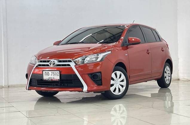 Yaris 1.2 E AT*