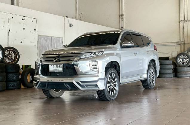 Pajero Sport 2.4 GT Premium 2WD (MY20) AT