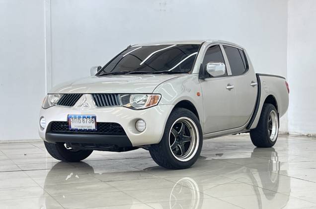 Triton Double Cab 2.5 GLX MT